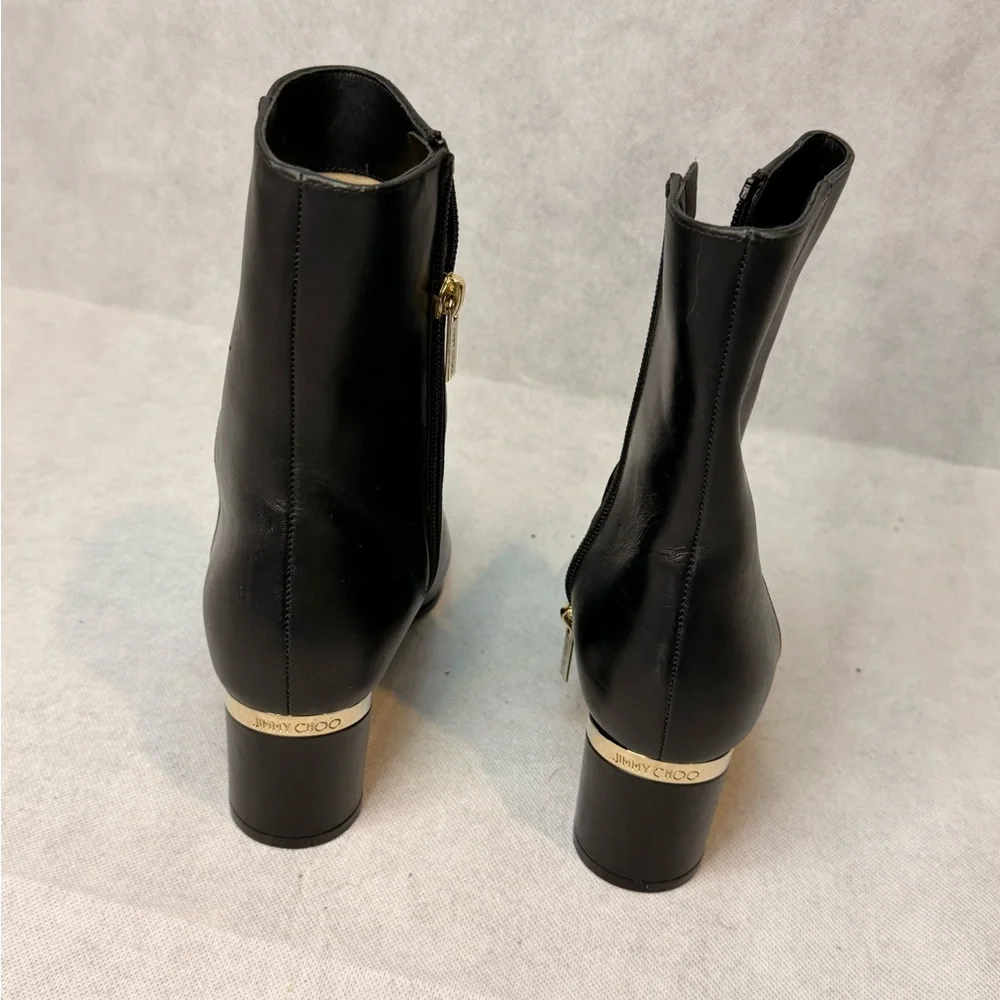 Jimmy Choo Black Leather Ankle Boot SZ 35.5 Never Worn Block Heel - Picture 3 of 4
